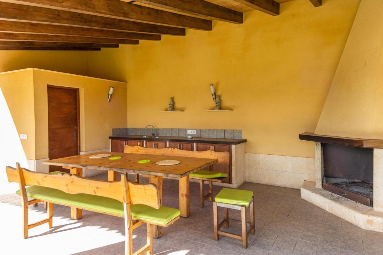 Son Mieres -De Sa Font- Petra (Mallorca) Exterior foto